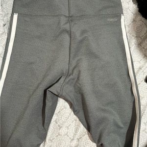 Woman activewear’s leggings